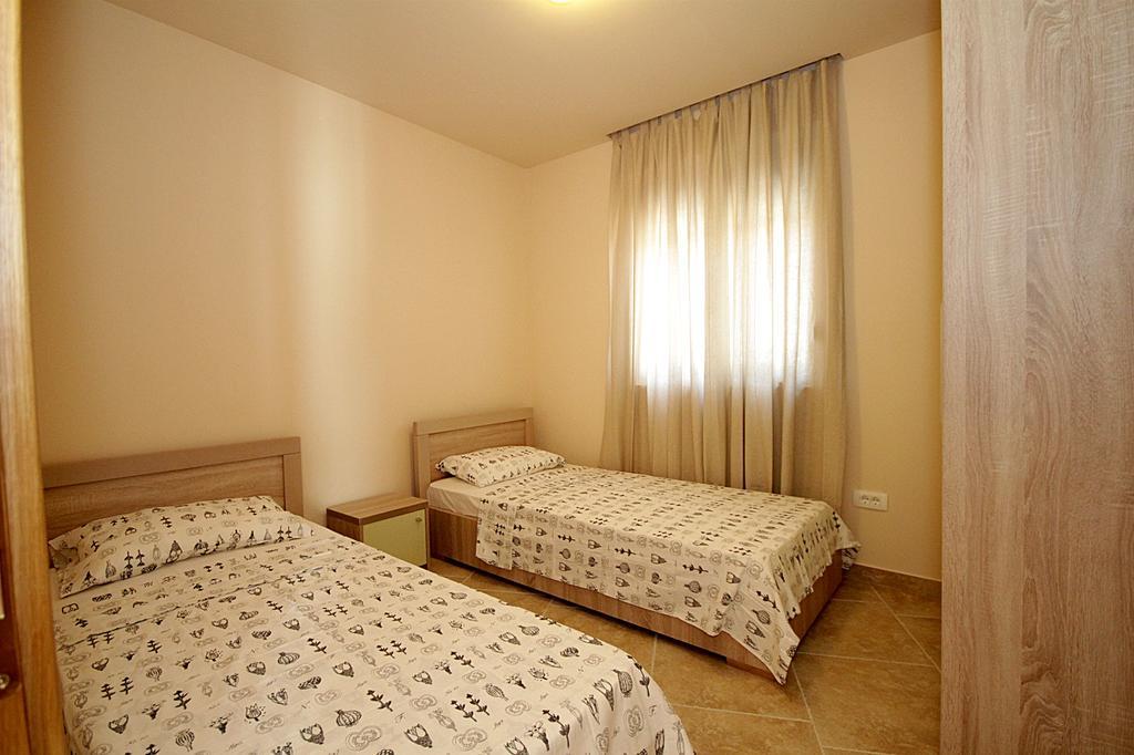 Apartments Oktopus Sutomore Kültér fotó