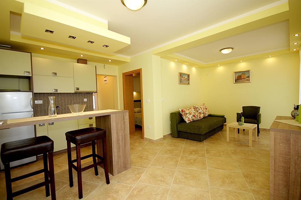 Apartments Oktopus Sutomore Kültér fotó